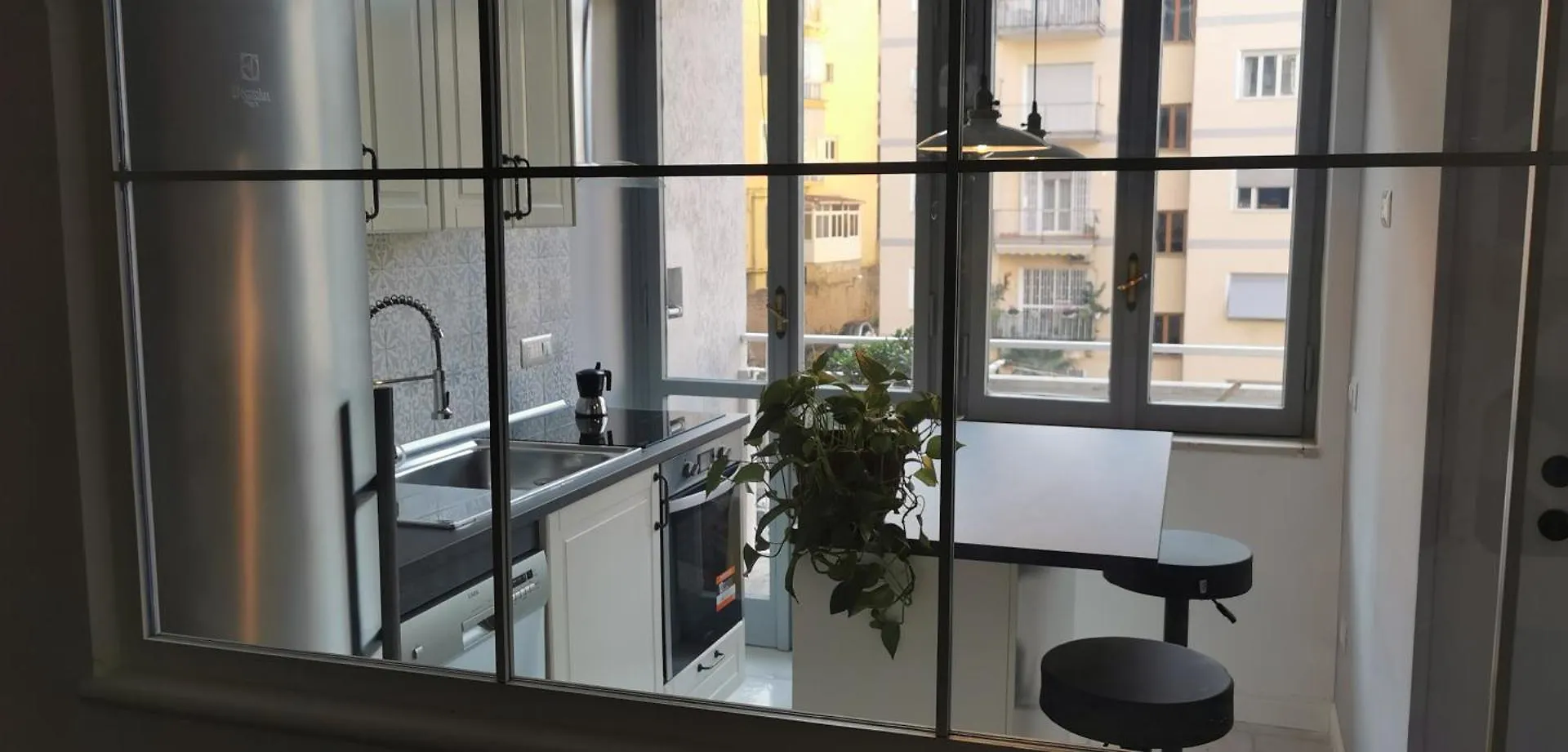 Suite Vomero Napoli 0*, Neapol Itálie